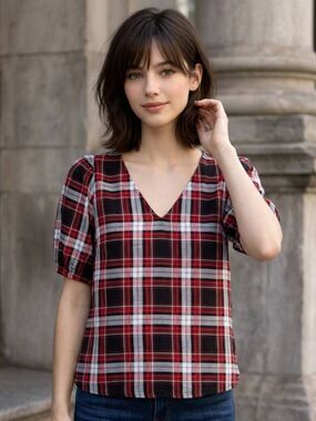🔺️Loft Black, White, & Red Plaid Short Puff Sleeve Top Petite Medium